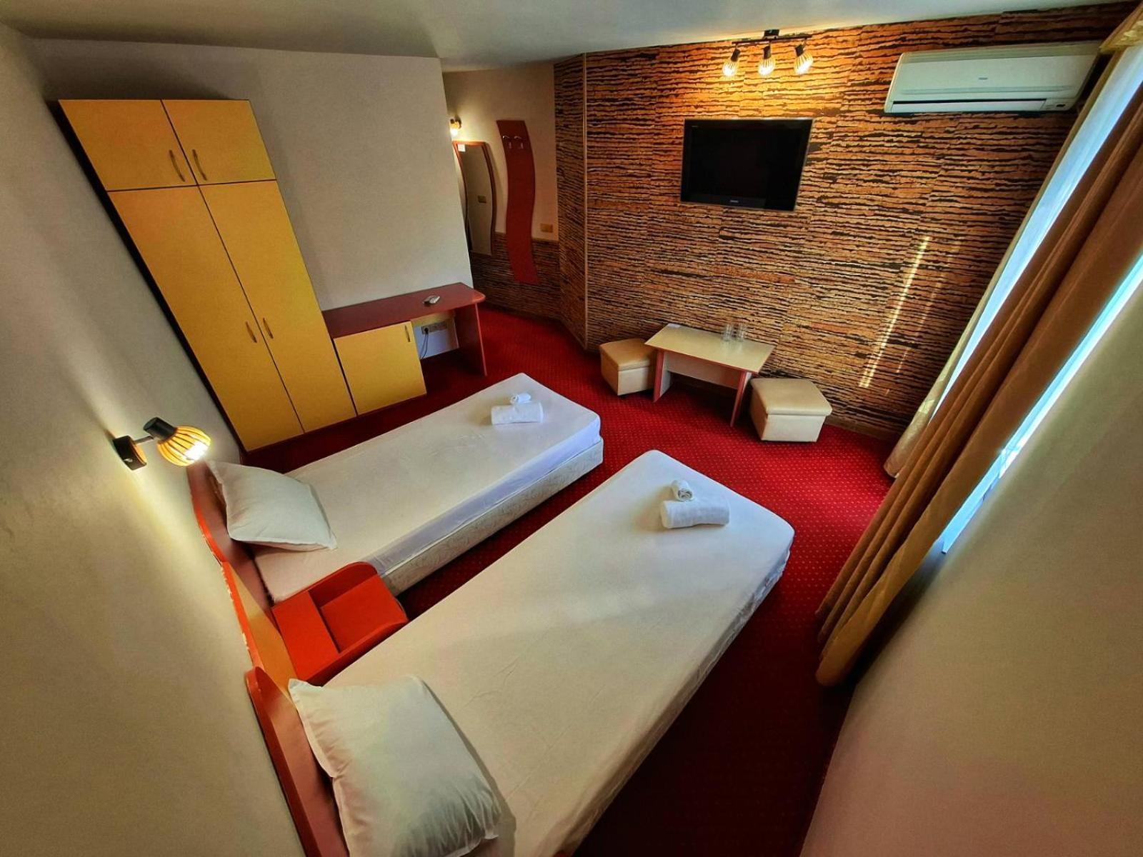 בלאגובגראד Korona Hotel מראה חיצוני תמונה